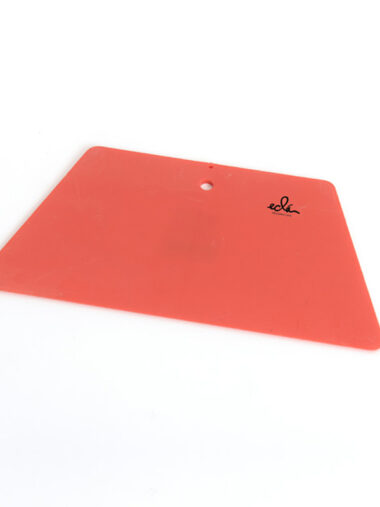 Spatola in plastica rossa